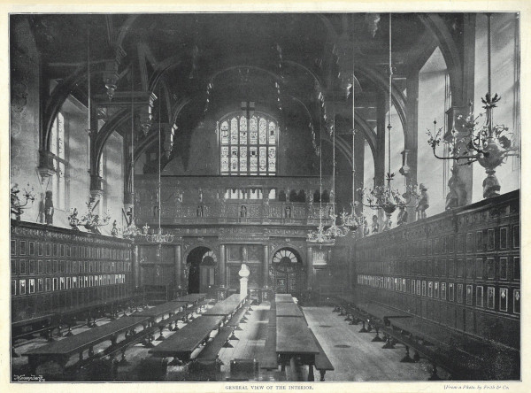 Photograph of Middle Temple Hall with suspended gas lighting, 1896 (MT/19/ILL/D/D2/8)
