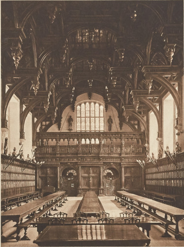 The screen at the east end of Middle Temple Hall, c.1937 (MT/19/ILL/D/D2/21)